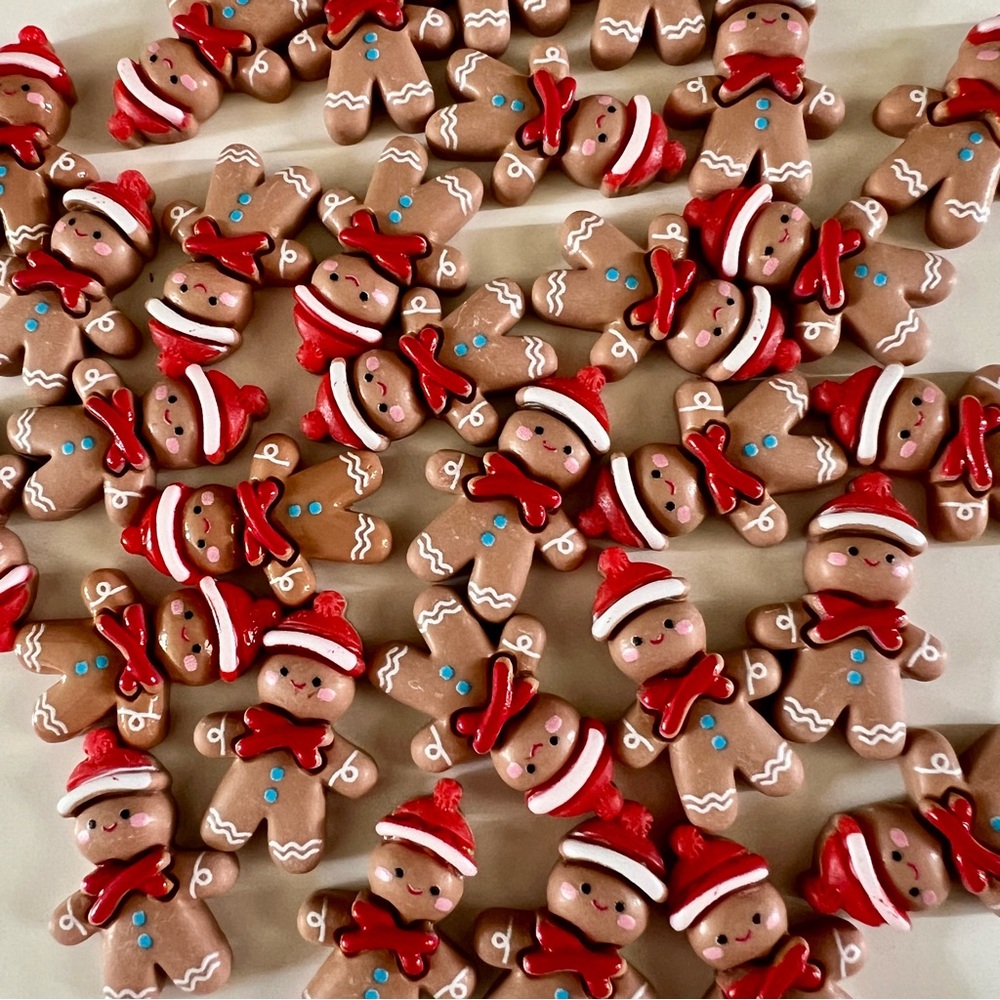 10 pcs Christmas Gingerbread Man Fake Faux Cookie Charms Slime Cabochon Flatback